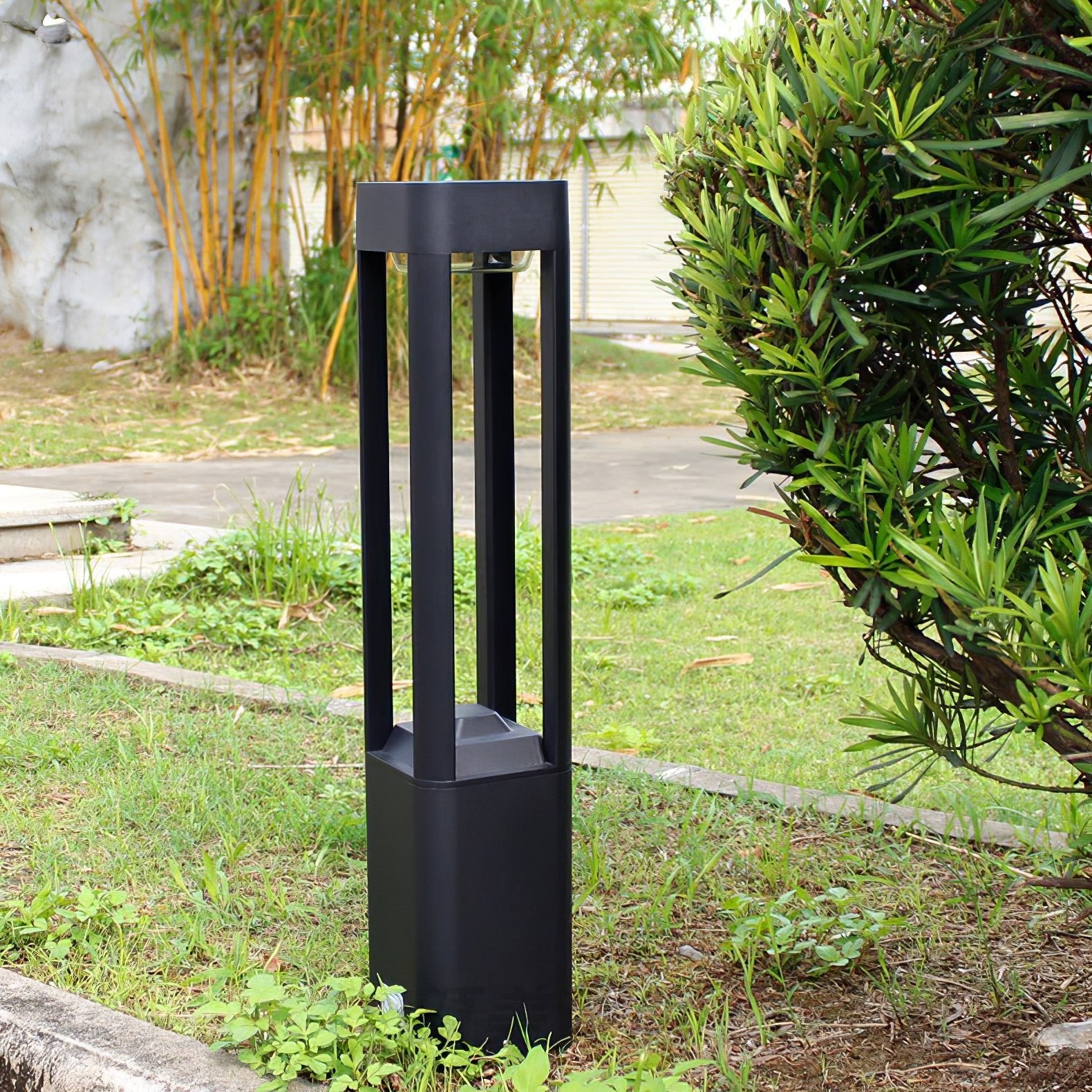 AluminaGlow | Modern Sleek Outdoor LED Garden Path Light Fixture 7