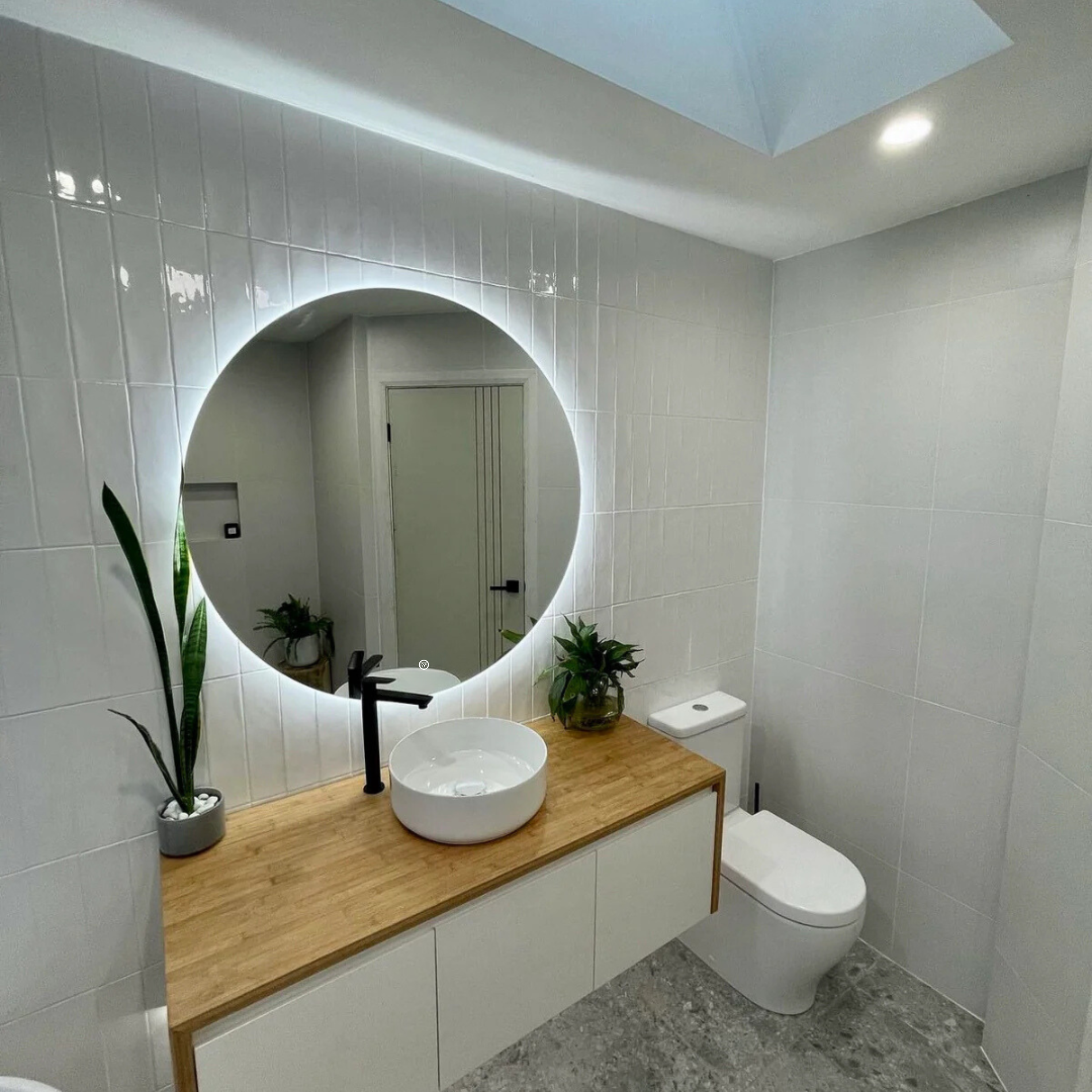 Amalfi | Stylish Dimmable LED Bathroom Mirror with Anti-Fog Function 7