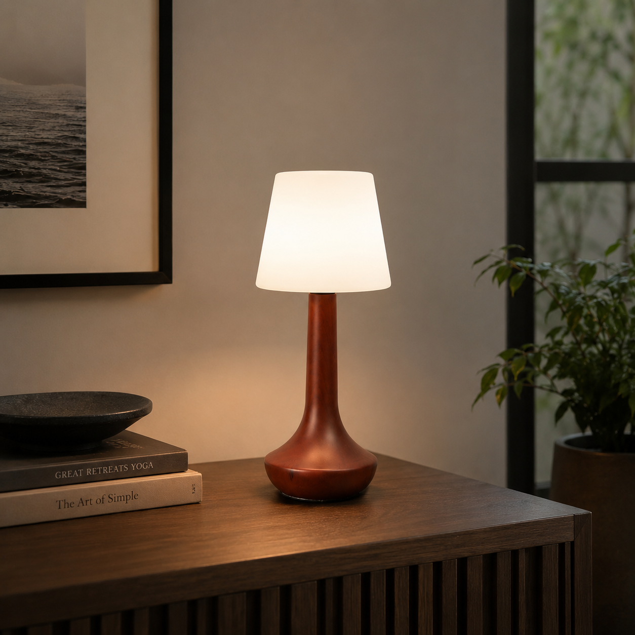 Minimalist Wooden Base Table Lamp for Stylish Interiors