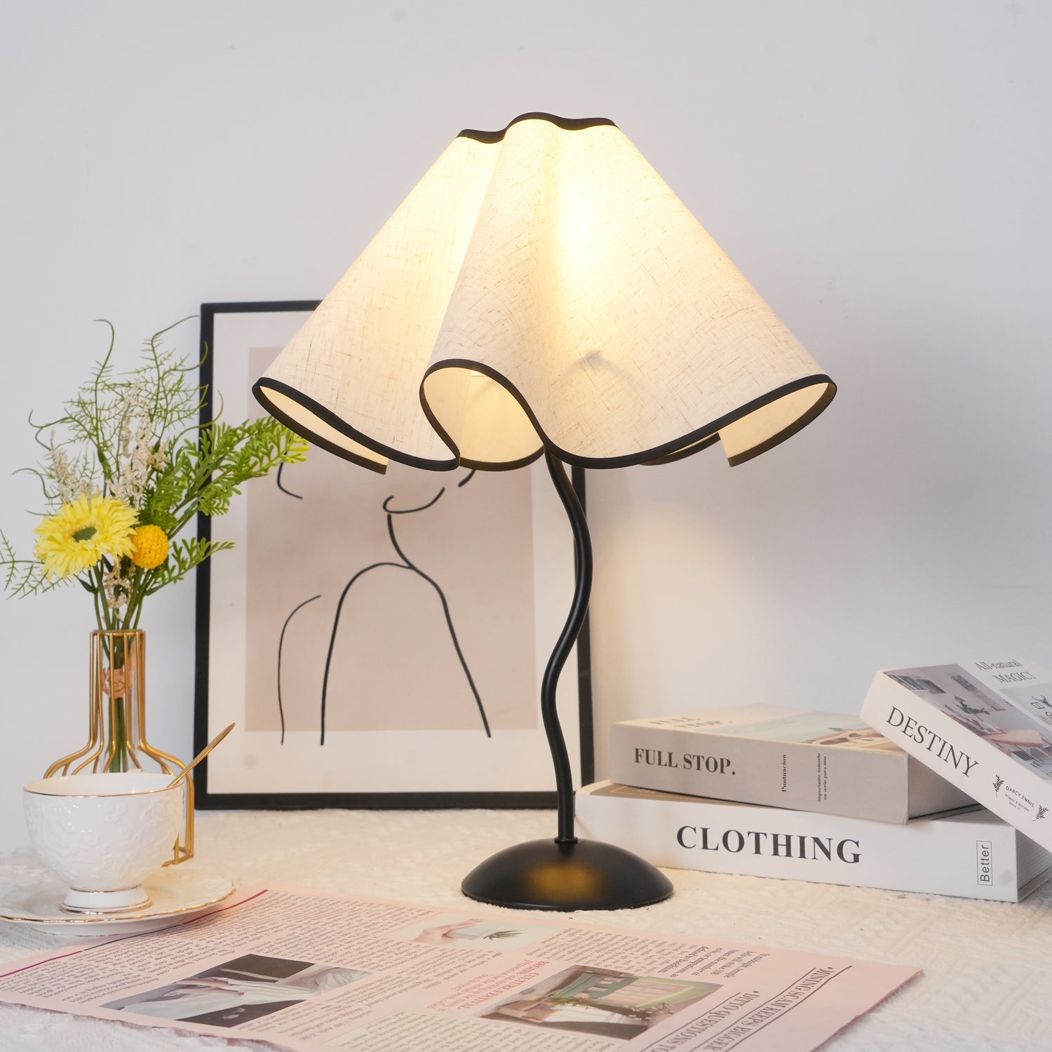 Cora | Elegant Vintage Black Pleated Table Lamp for Bedside or Living Room 2