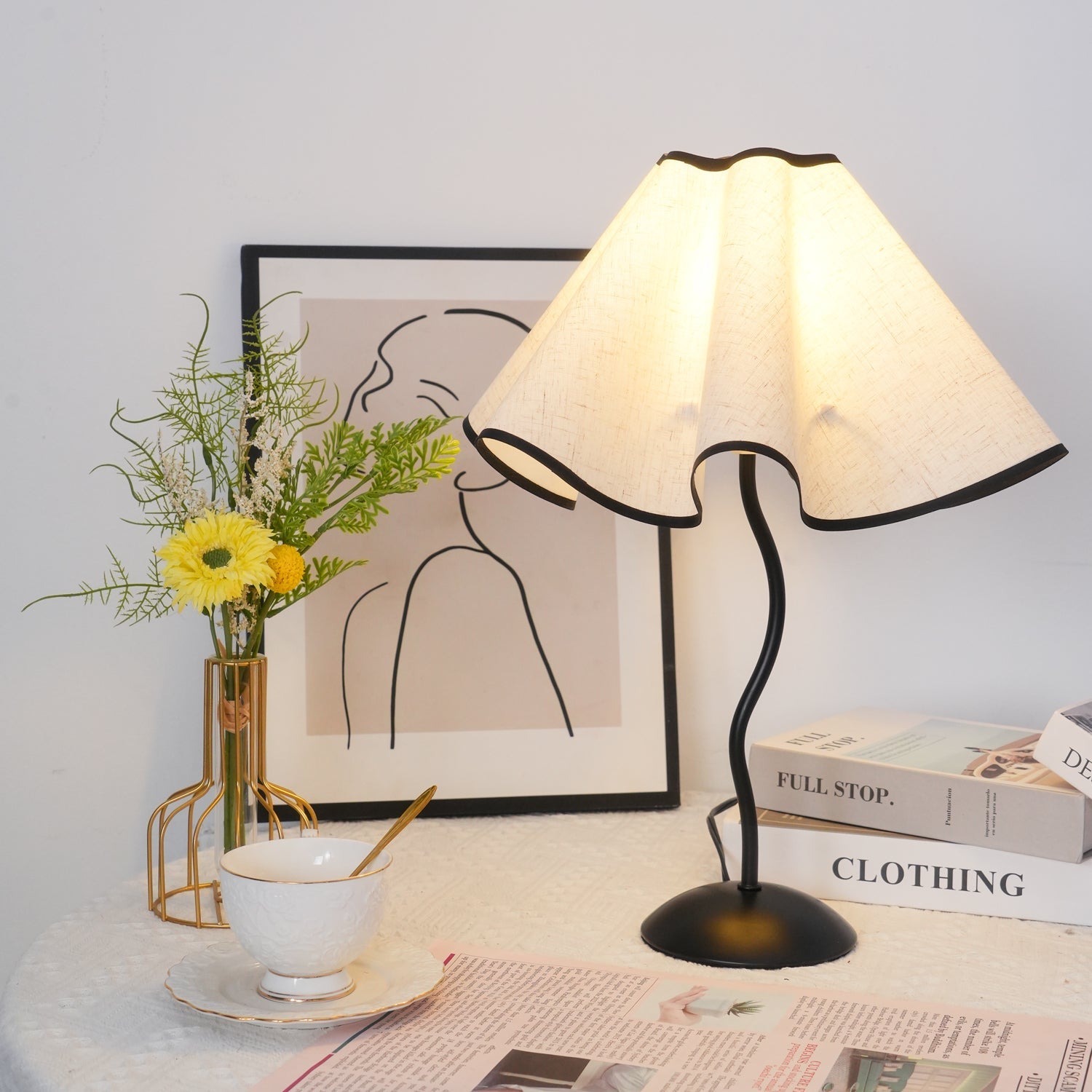 Cora | Elegant Vintage Black Pleated Table Lamp for Bedside or Living Room 3