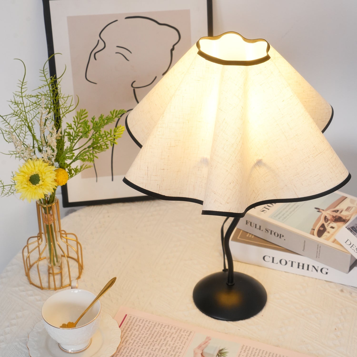 Cora | Elegant Vintage Black Pleated Table Lamp for Bedside or Living Room 4