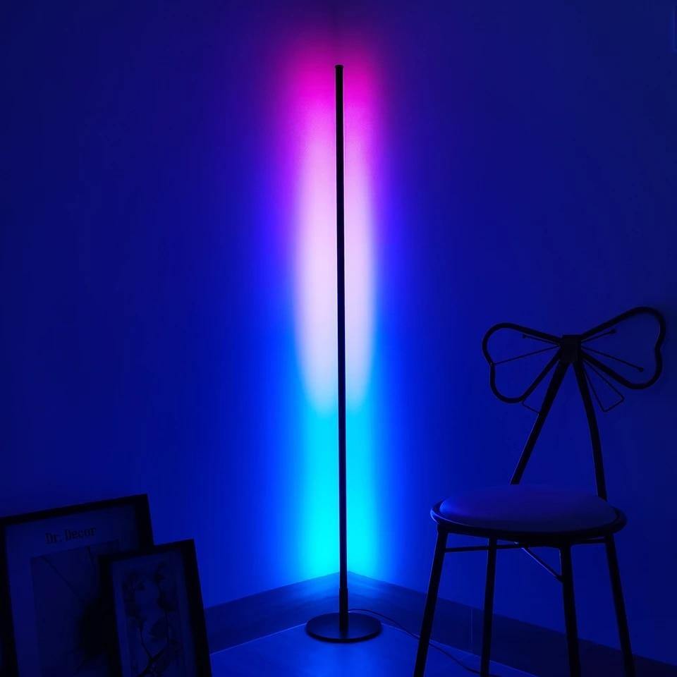 Dahlia | Modern Elegant LED Floor Lamp for Living Room Decor 3