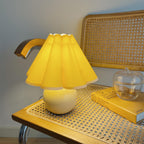 Kicsi Pleated | Elegant Vintage Ceramic Table Lamp for Cozy Ambiance 3
