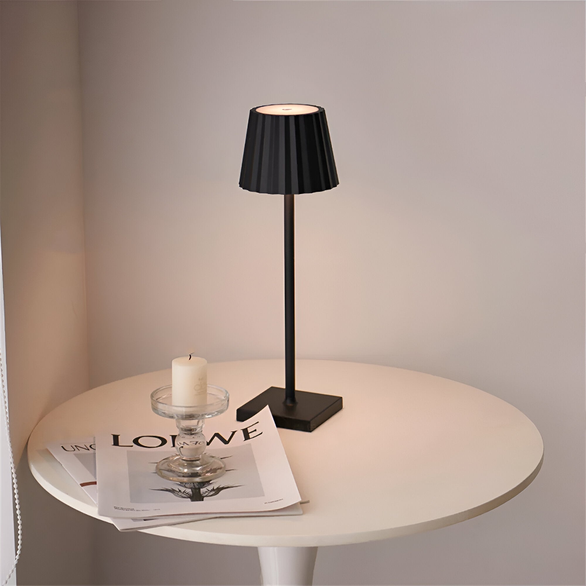 LaminaGlow | Elegant Cordless Rechargeable LED Table Lamp with Dimming Function 0