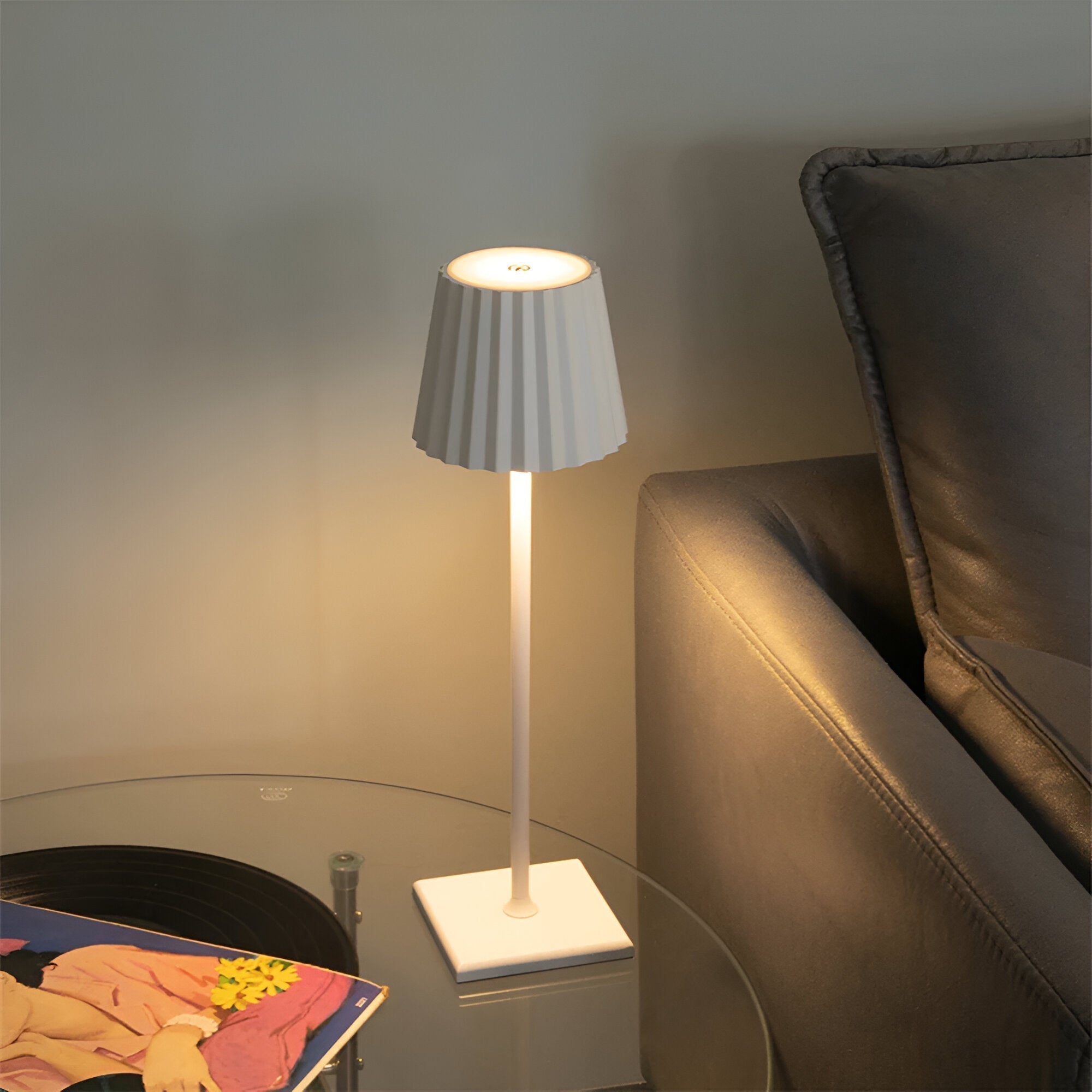 LaminaGlow | Elegant Cordless Rechargeable LED Table Lamp with Dimming Function 7