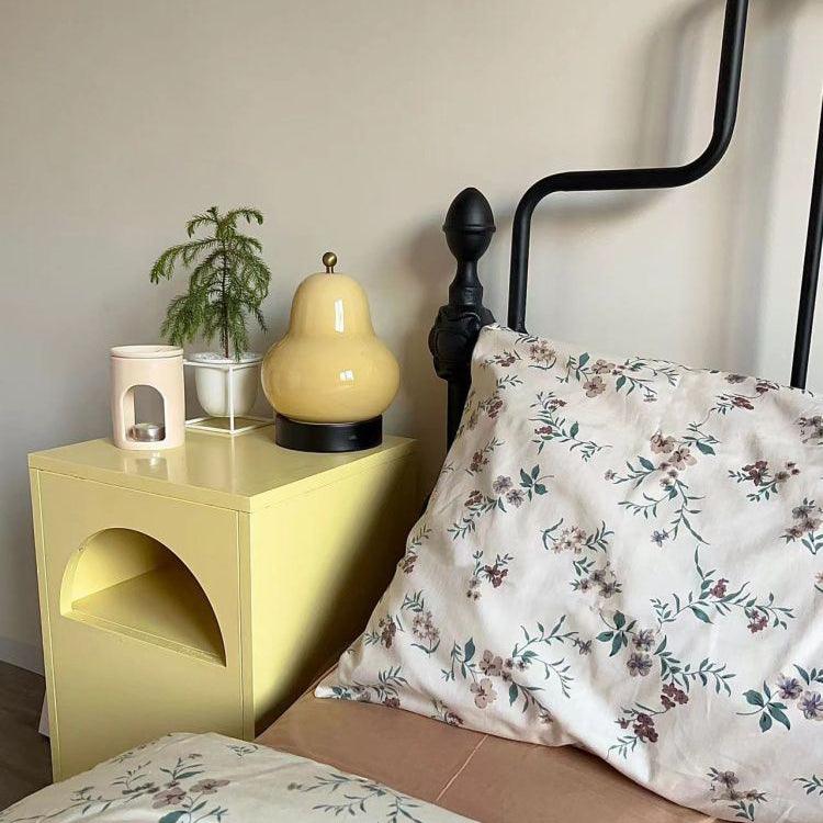 PearlGlow | Elegant Vintage Inspired Table Lamp for Bedroom Ambiance 7