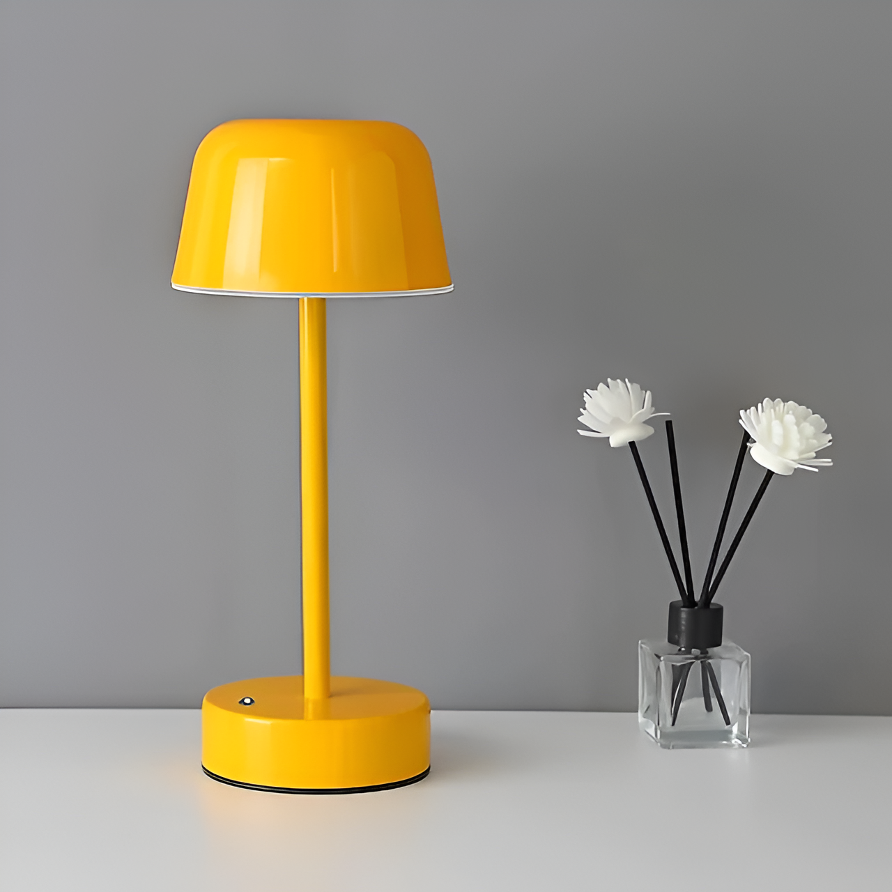 RetroGlow | Stylish Versatile Cordless LED Table Lamp for Any Space 3