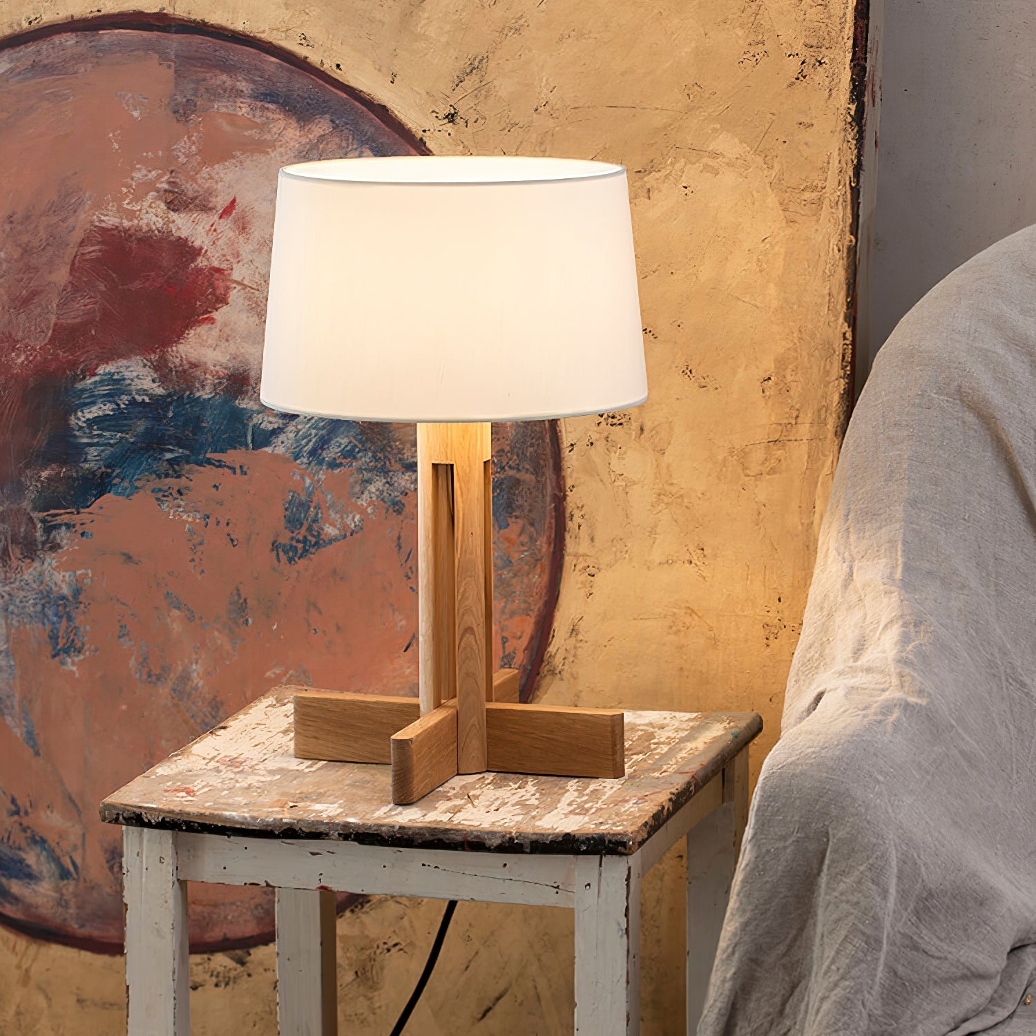 Vakkerlight | Stylish Compact Wood Finish Bedside Table Lamp 4