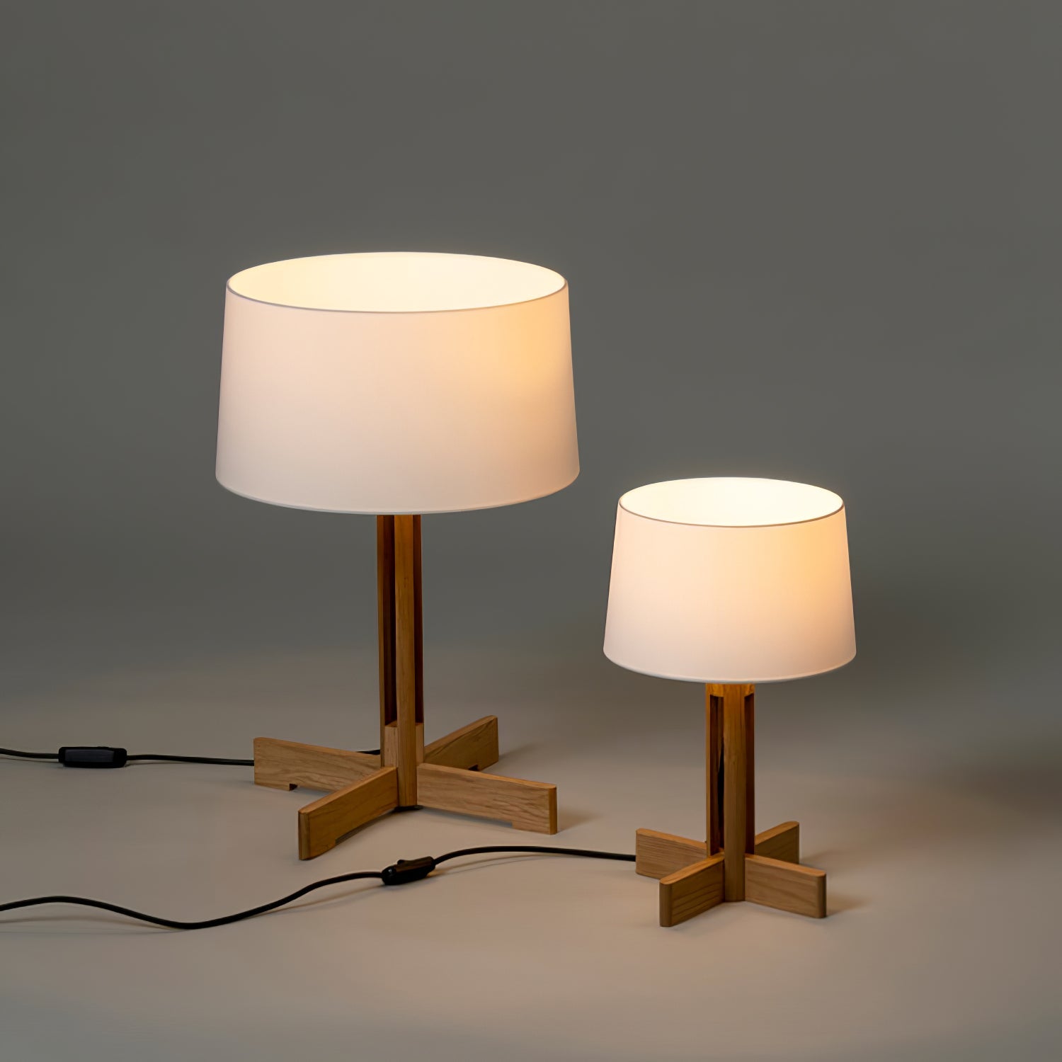 Vakkerlight | Stylish Compact Wood Finish Bedside Table Lamp 7