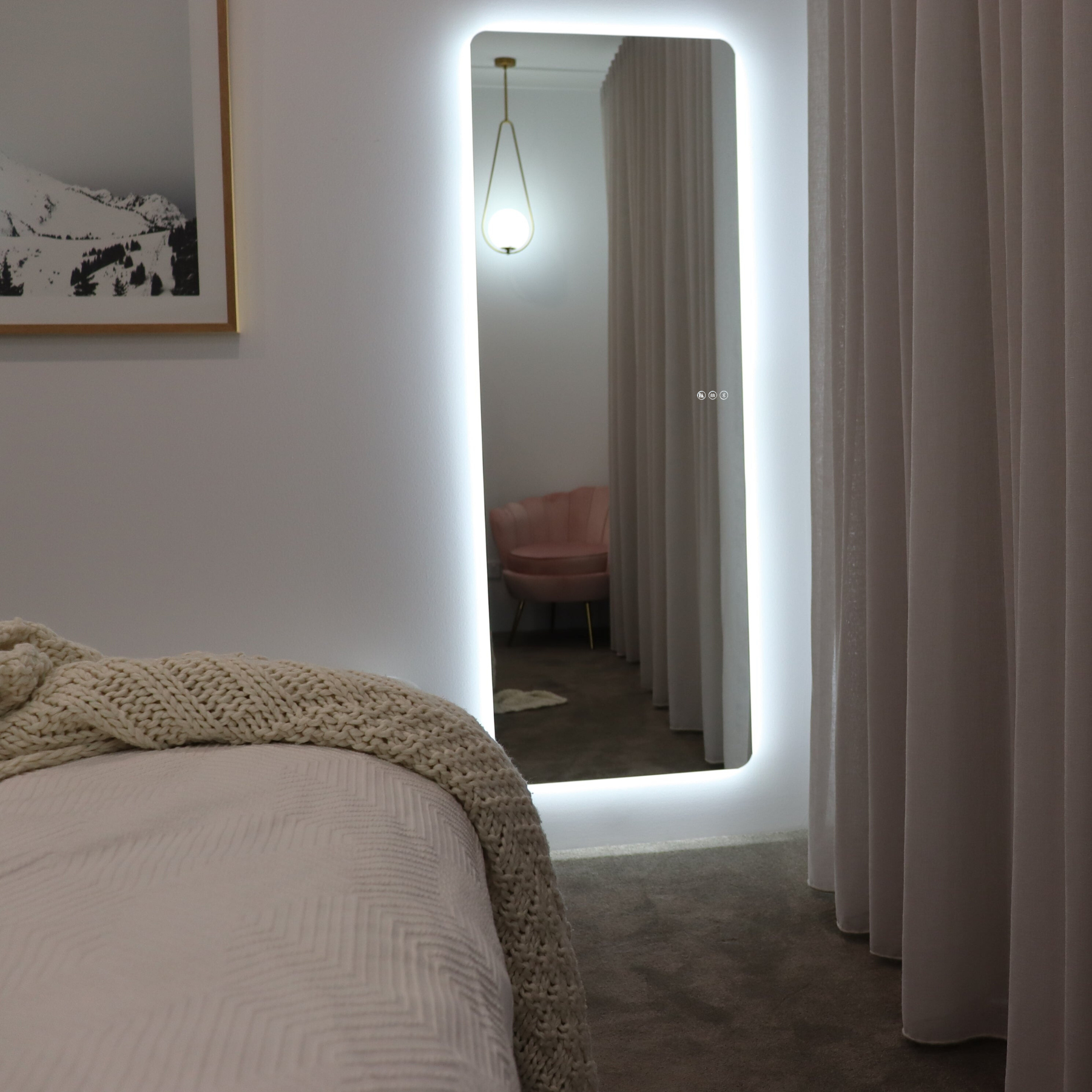 Verona | Elegant Full-Length LED Smart Dressing Mirror with Bluetooth Audio 4