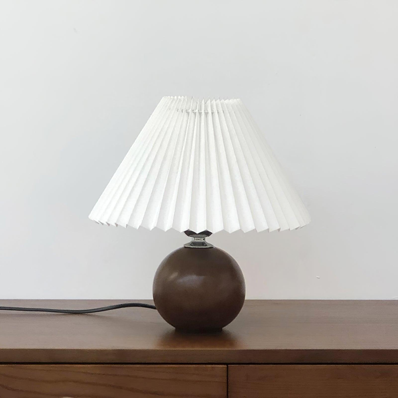 Wooden Pleated Design | Elegant Vintage Table Lamp for Living Room 0